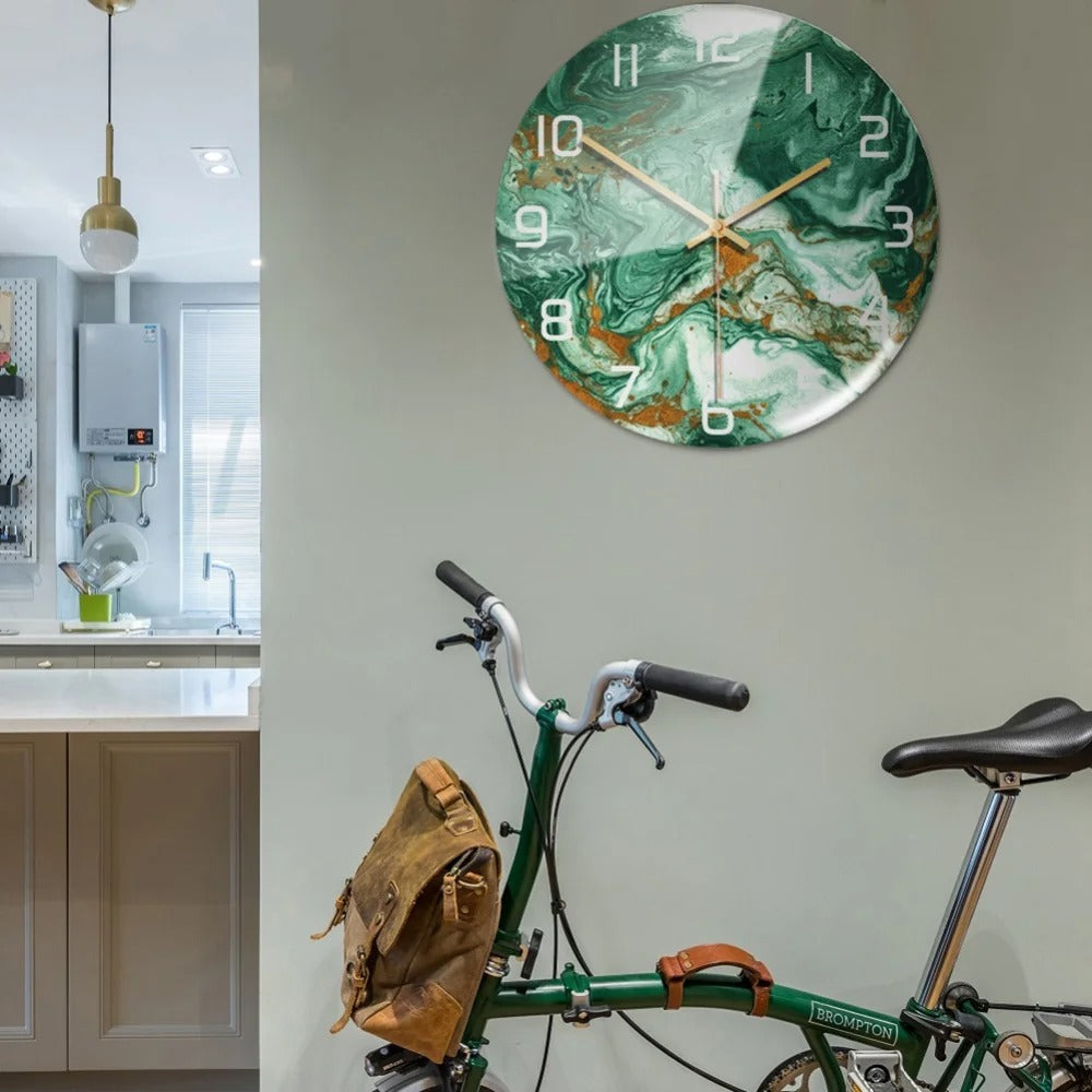 MarbleSphere - De luxe marmeren wandklok die tijd verandert