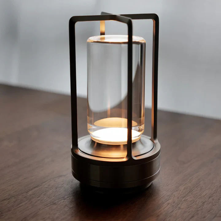 LumiLantern - Elegante lantaarn met slimme touchbediening voor sfeervolle verlichting, waar hij ook staat!