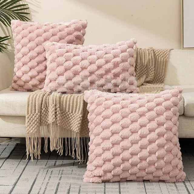 PlushWrap – Luxe Kussenhoezen in Diverse Maten en Kleuren voor Elke Sfeer