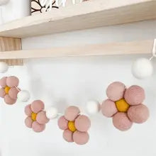 BlossomLine – Breng Zachte, Bloemrijke Sfeer in je Interieur!