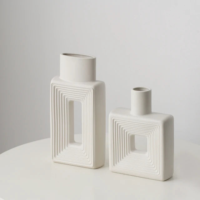 Alba Set – Twee Witte Vazende Perfectie voor Elke Ruimte