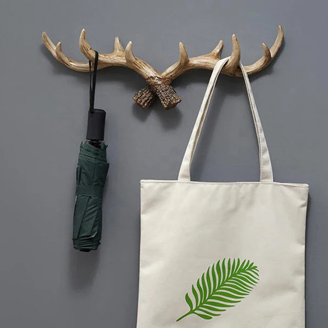 NordicHorn – Breng de Natuur naar Binnen met een Stoere, Stijlvolle Hertengewei Kapstok