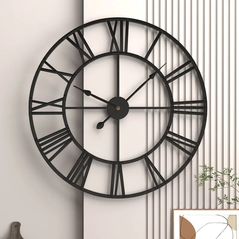 GoldLine - Strakke Elegante klok in Zwart en Goud