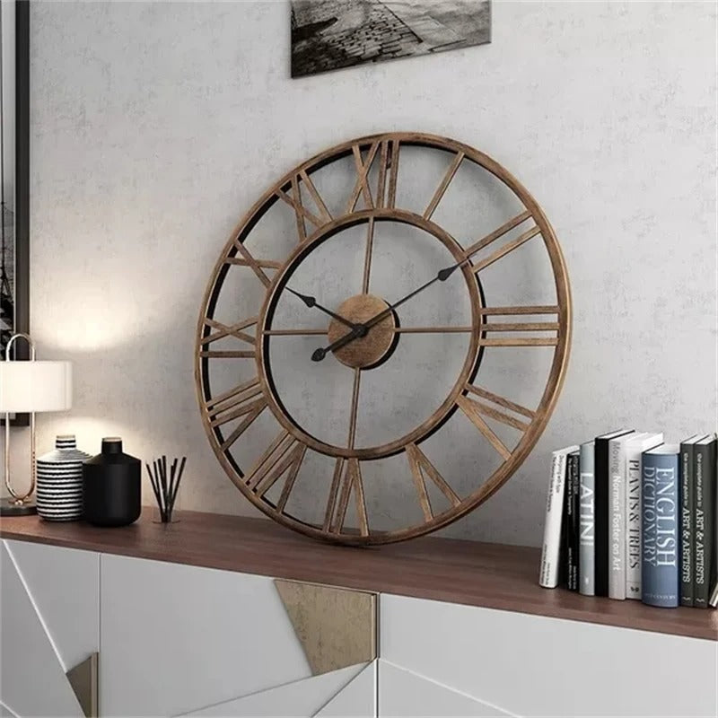 GoldLine - Strakke Elegante klok in Zwart en Goud